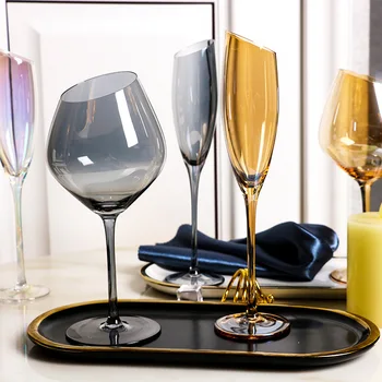 Наклонен комплект за рязане на вина от серията home пъстър сив амбър чаша за червено вино, чаша за шампанско, чаша за вино, с отделна чаша