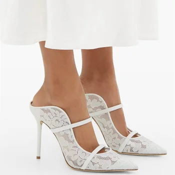 Пролет-лято нови бели дантелени сватбени сандали за булката с остри пръсти, банкет рокля, универсални дамски обувки на висок ток в голям размер за поръчка